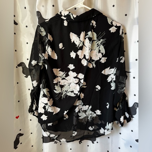 Candie's Black and White Button Down Shirt - Picture 3 of 5